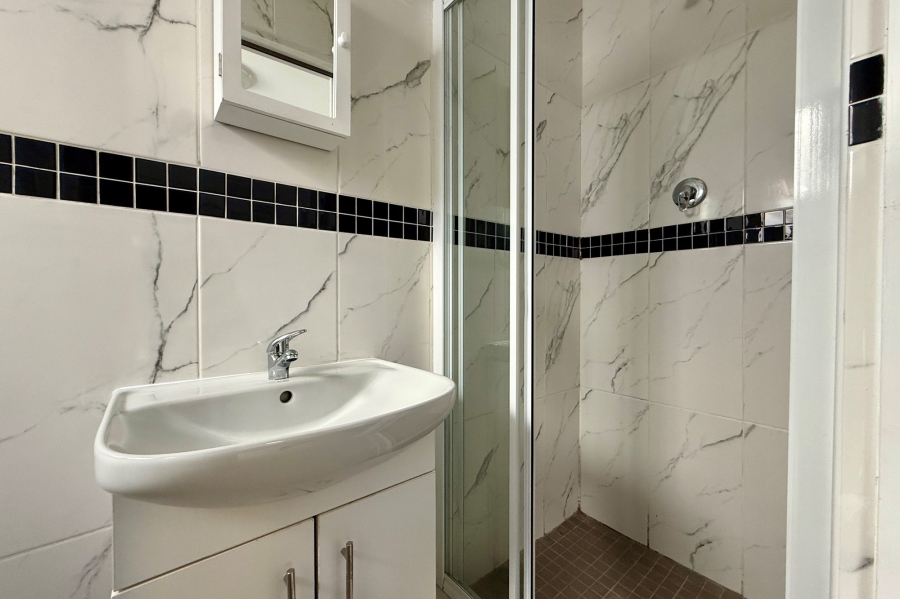 1 Bedroom Property for Sale in Tijgerhof Western Cape